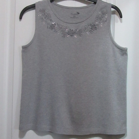 M 12 - [10/ 12] - Picture 7 of 12